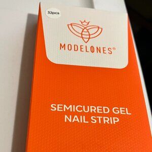 Semi Cured Gel Nail Strips 32 pcs Sheer Gel Polish UV Be a dashing diva